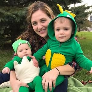 Meet your Posher, Elizabeth